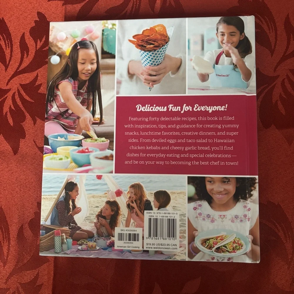 ❤️2/$15 or 3/$21❤️ NWOT William Sonoma American Cookbook